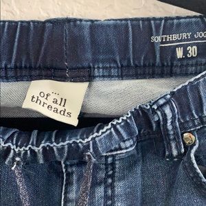 Of All Threads Men’s Jogger